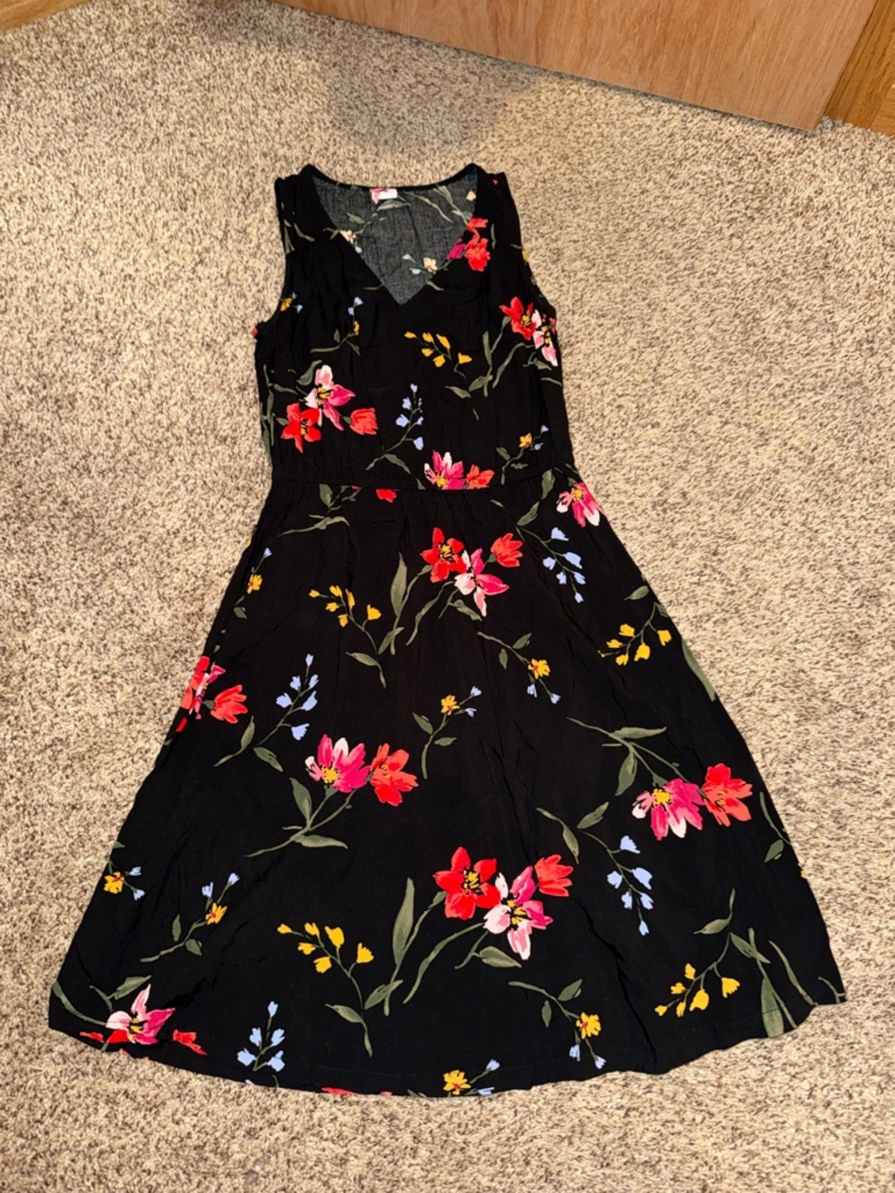 Old navy black floral dress